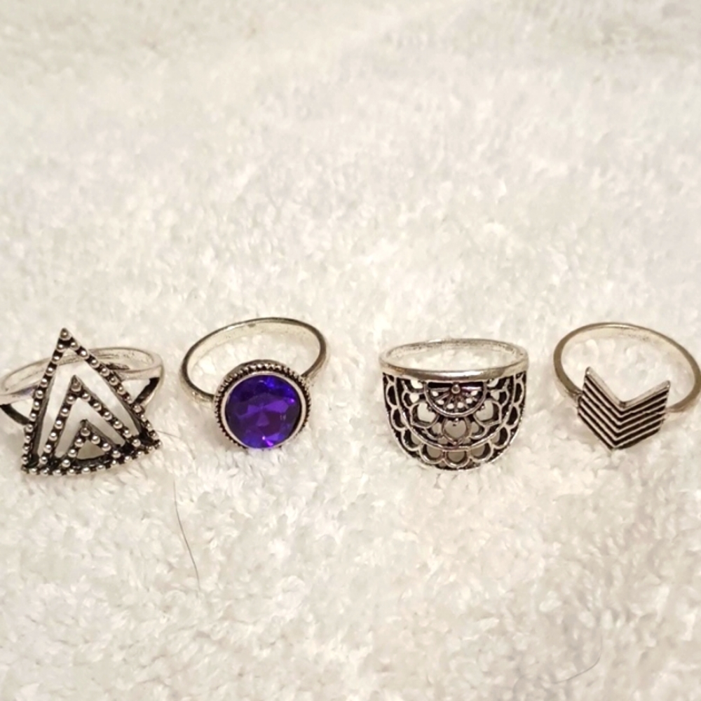 Rings - Picture 2 of 6